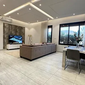 smart-luxury-apartment-2bedrooms.hotelsriyadh.net/